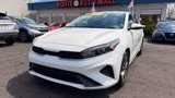 Used 2022 Kia Forte LXS w/ LXS Technology Package image 4