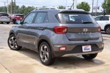 Used 2024 Hyundai Venue SEL image 2