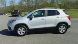 Used 2022 Chevrolet Trax LT w/ LT Convenience Package image 5