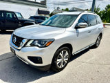 Used 2019 Nissan Pathfinder SV image 3