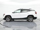Used 2023 GMC Terrain SLT image 4