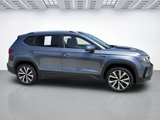 Used 2022 Volkswagen Taos SE image 4