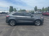 Used 2021 Ford Edge SEL w/ Convenience Package image 4