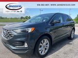 Used 2022 Ford Edge Titanium image 3