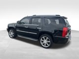 Used 2012 Cadillac Escalade Luxury image 3