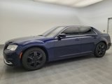 Used 2017 Chrysler 300 Limited image 2