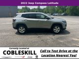 Used 2022 Jeep Compass Latitude image 3