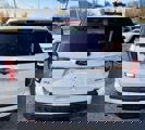 Used 2018 Ford Explorer XLT image 4