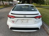 Used 2022 Toyota Corolla LE image 4