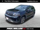 Used 2022 Volkswagen Taos SE image 1