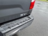 Used 2017 Nissan Titan SV image 5