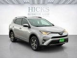 Used 2018 Toyota RAV4 XLE image 3