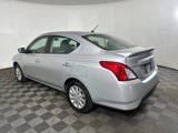 Used 2015 Nissan Versa SV image 5