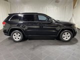 Used 2017 Jeep Grand Cherokee Laredo image 4