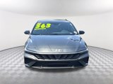 Used 2025 Hyundai Elantra Sport image 2