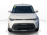 Used 2023 Kia Soul LX image 2