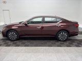 Used 2023 Nissan Altima 2.5 SV image 2