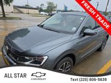 Used 2018 Volkswagen Tiguan SE w/ Panoramic Sunroof Package image 3