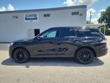 Used 2022 Lincoln Aviator Reserve w/ Equipment Group 201A image 2