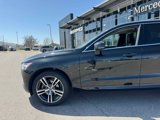 Used 2019 Volvo XC60 T5 Momentum w/ Premium Package image 2