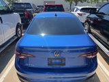 Used 2024 Volkswagen Jetta SE w/ Panoramic Sunroof Package image 5