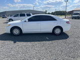 Used 2011 Toyota Camry LE image 3