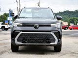 New 2025 Volkswagen Taos SE image 2