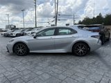 Used 2022 Toyota Camry SE image 4