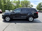Used 2016 Ford Explorer XLT image 4