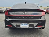 Certified 2022 Hyundai Sonata SEL w/ Preferred Accessory Package image 5