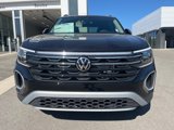 New 2025 Volkswagen Atlas Peak Edition SE image 3