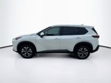 Used 2023 Nissan Rogue SV image 4