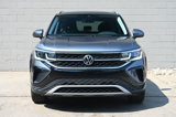 Used 2022 Volkswagen Taos SEL w/ Panoramic Sunroof Package image 2