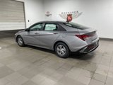 New 2025 Hyundai Elantra SE image 5