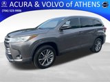 Used 2019 Toyota Highlander XLE image 1