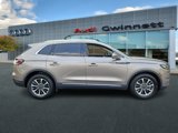 Used 2021 Lincoln Nautilus Reserve image 3