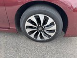 Used 2017 Honda Accord Touring image 4
