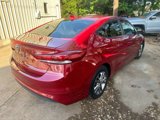 Used 2017 Hyundai Elantra SE image 4
