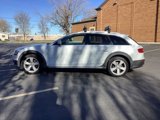 Used 2016 Audi A4 Premium w/ Audi MMI Navigation Plus image 3