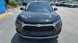 New 2025 Chevrolet Trax LT w/ LT Convenience Package image 2
