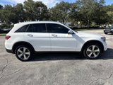 Used 2022 Mercedes-Benz GLC 300 image 2