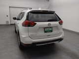 Used 2017 Nissan Rogue SV image 6