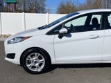 Used 2014 Ford Fiesta SE image 2