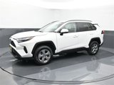 Used 2022 Toyota RAV4 XLE image 2