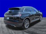 Used 2022 Lincoln Nautilus Reserve image 4
