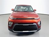 Used 2022 Kia Soul LX image 2