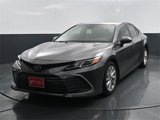 Used 2023 Toyota Camry LE image 3