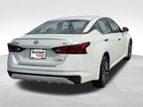 Used 2023 Nissan Altima 2.5 SV image 3