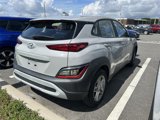 Used 2022 Hyundai Kona SE image 2