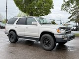 Used 2000 Toyota 4Runner SR5 image 2